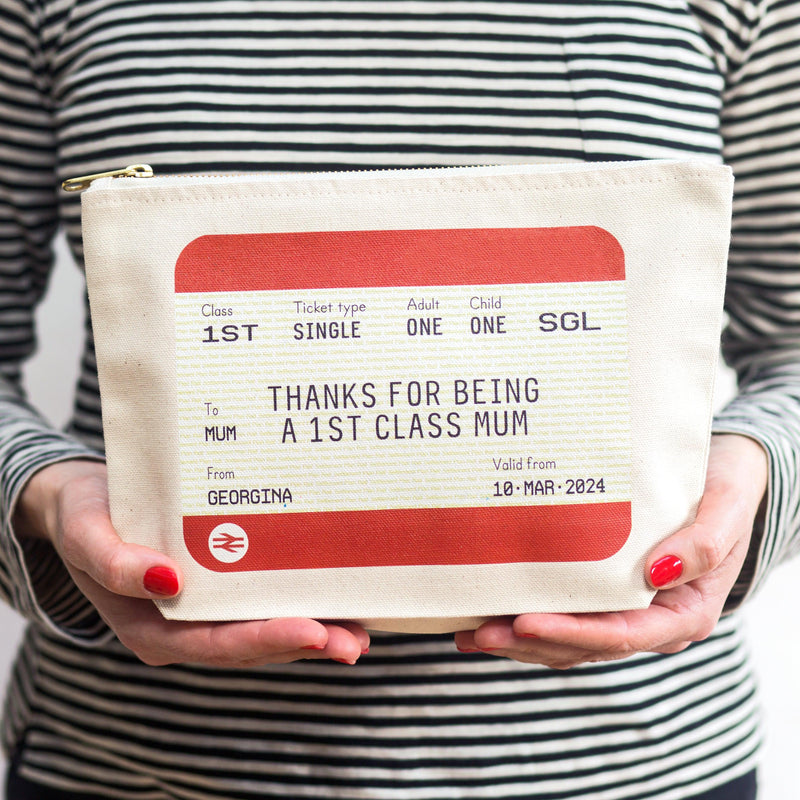 Personalised cosmetic bag for mum